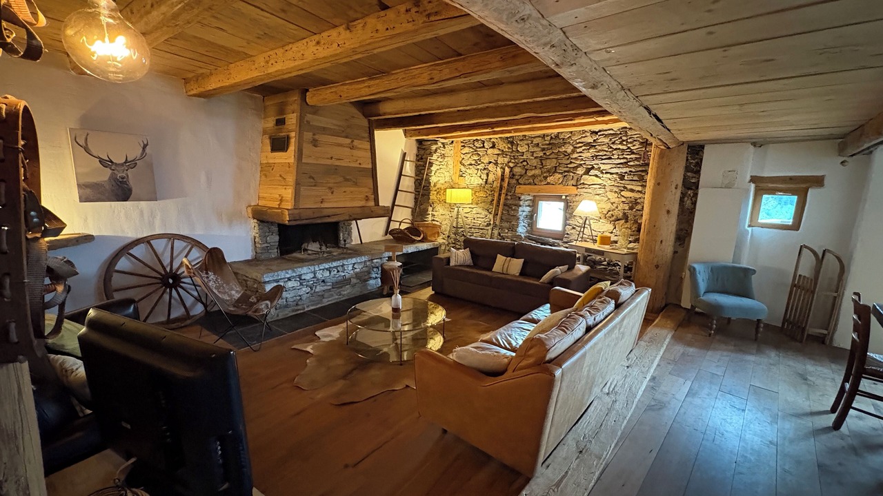 Photo of Livingroom in Seez