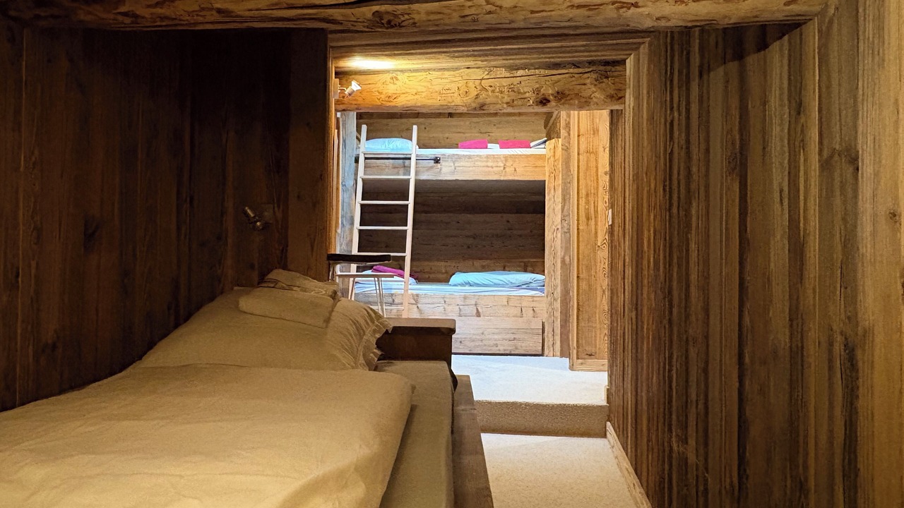 Photo of Bedroom in Seez
