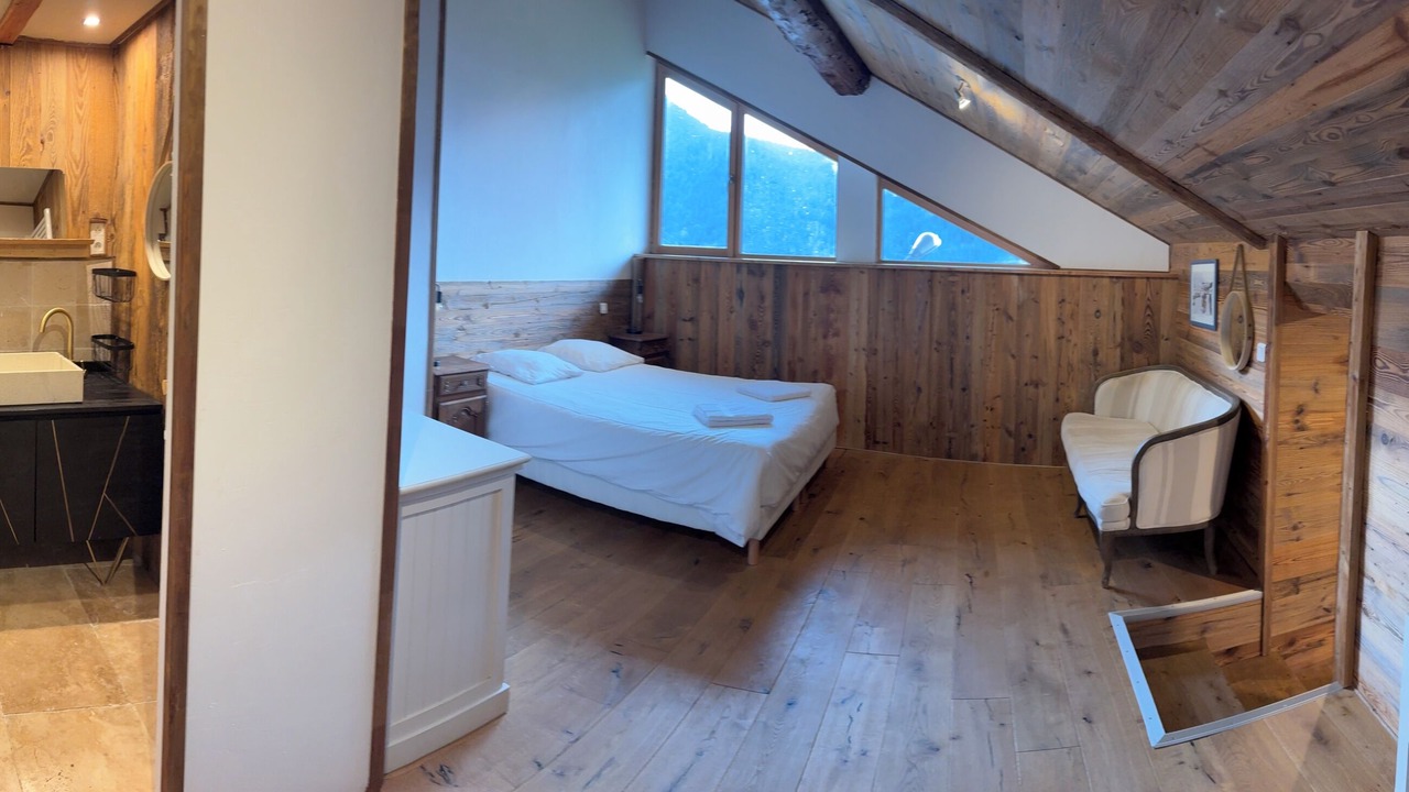 Photo of Bedroom in Seez