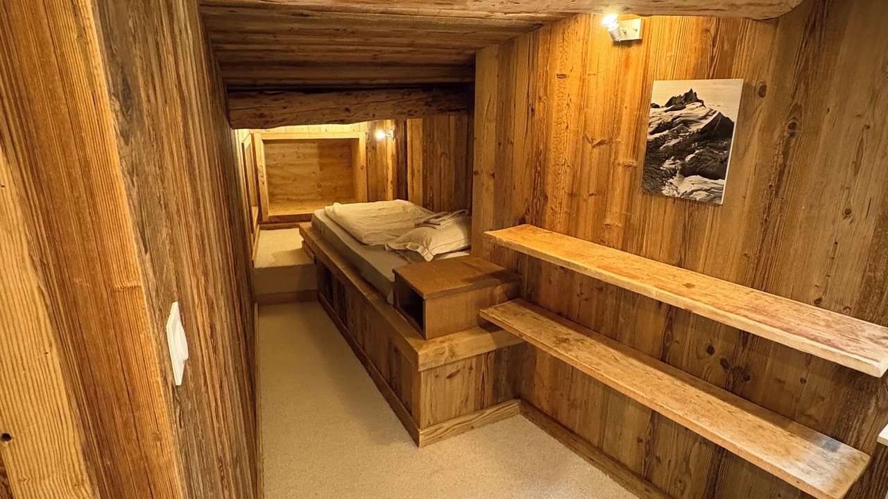 Photo of Bedroom in Seez