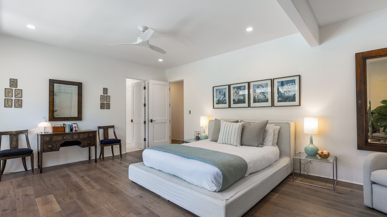 Photo of Bedroom in Golden Quadrangle