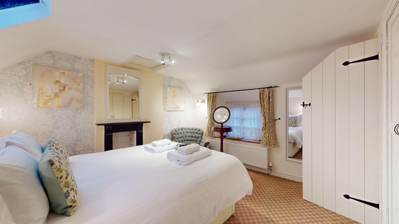 Photo of Bedroom in Adderbury