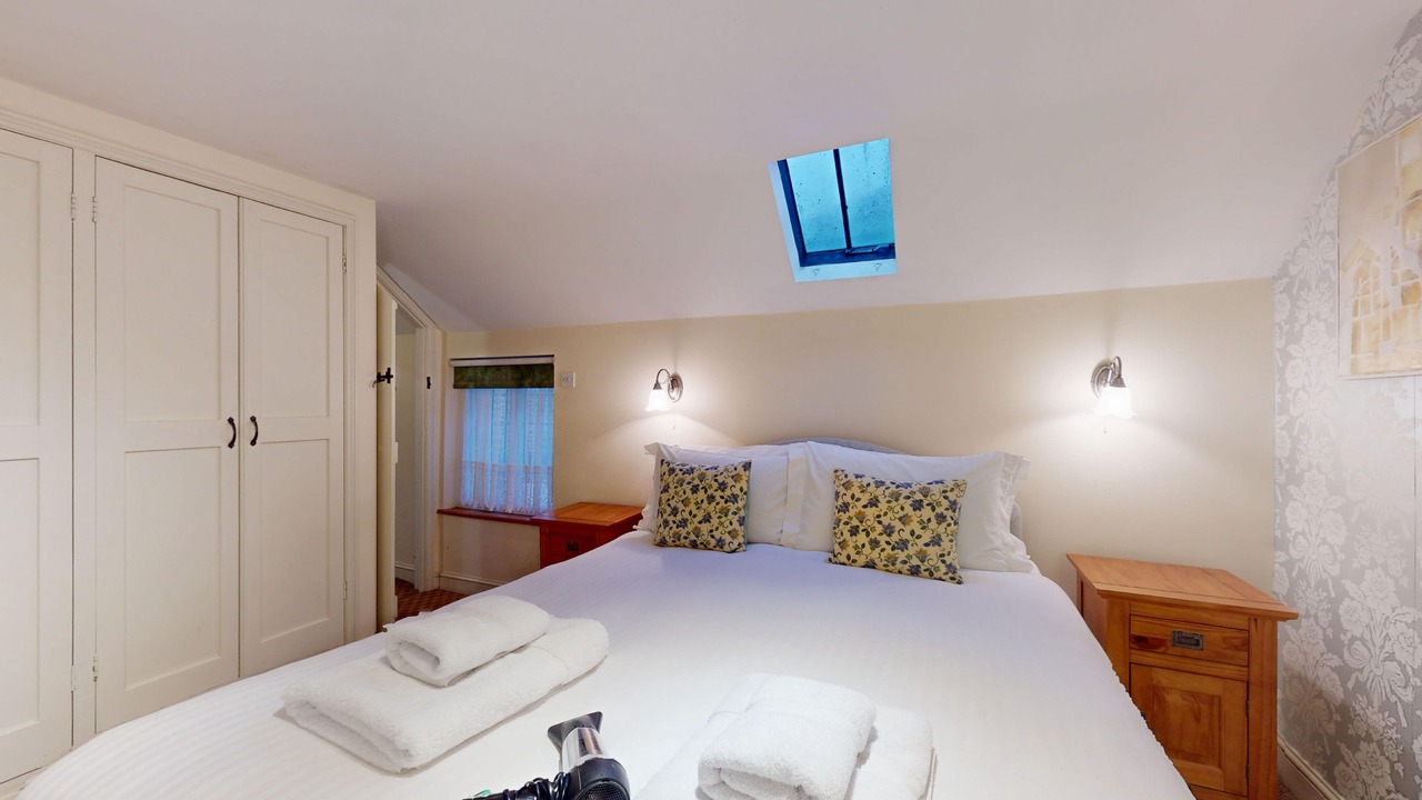 Photo of Bedroom in Adderbury