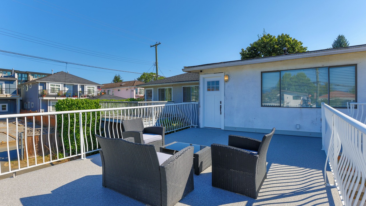 Photo of Patio Balcony in Riley Park