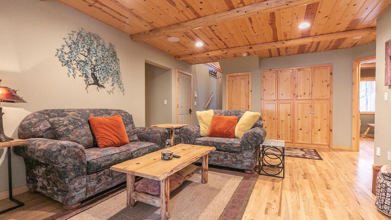 Photo of Livingroom in Carnelian Bay