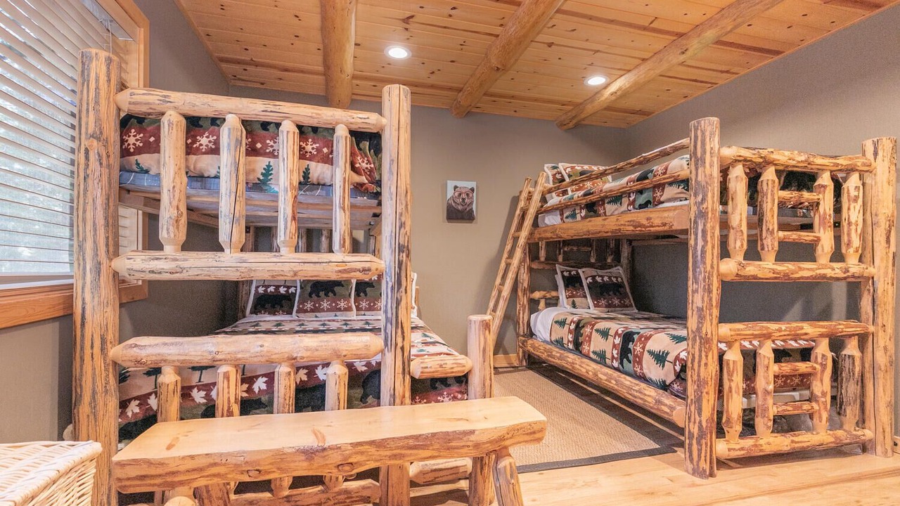 Photo of Bedroom in Carnelian Bay