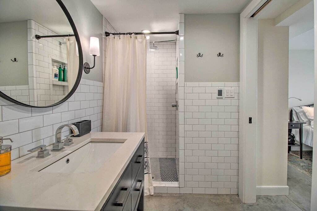 Photo of Bathroom in Petworth