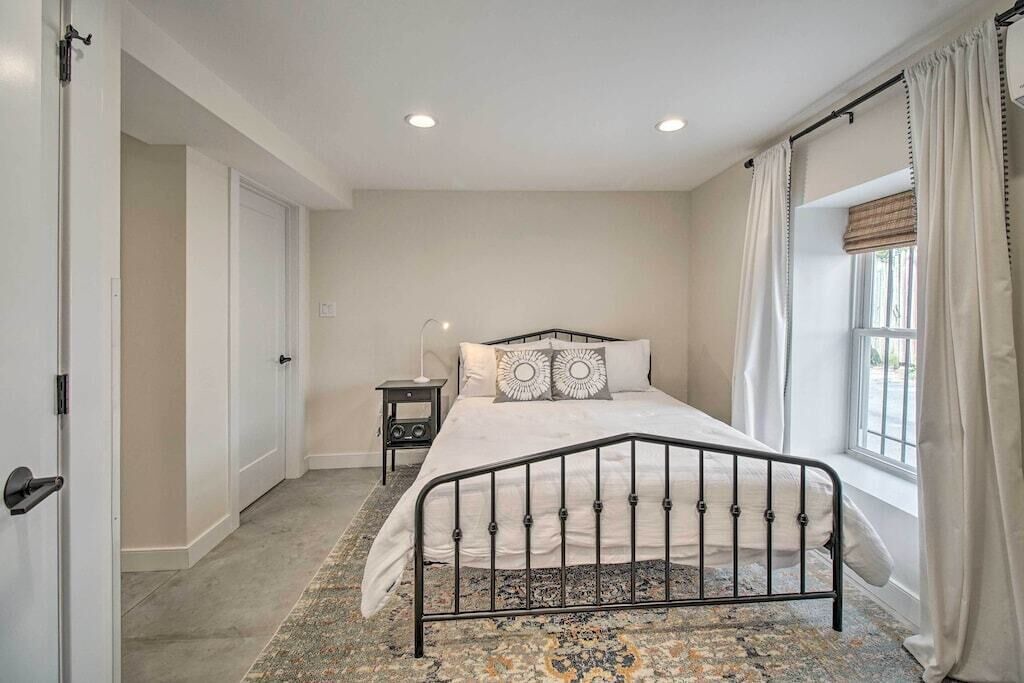 Photo of Bedroom in Petworth