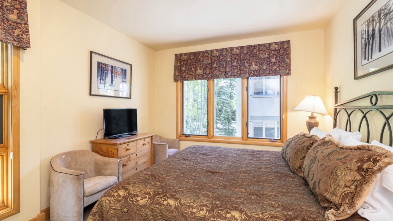 Photo of Bedroom in Mountain Village