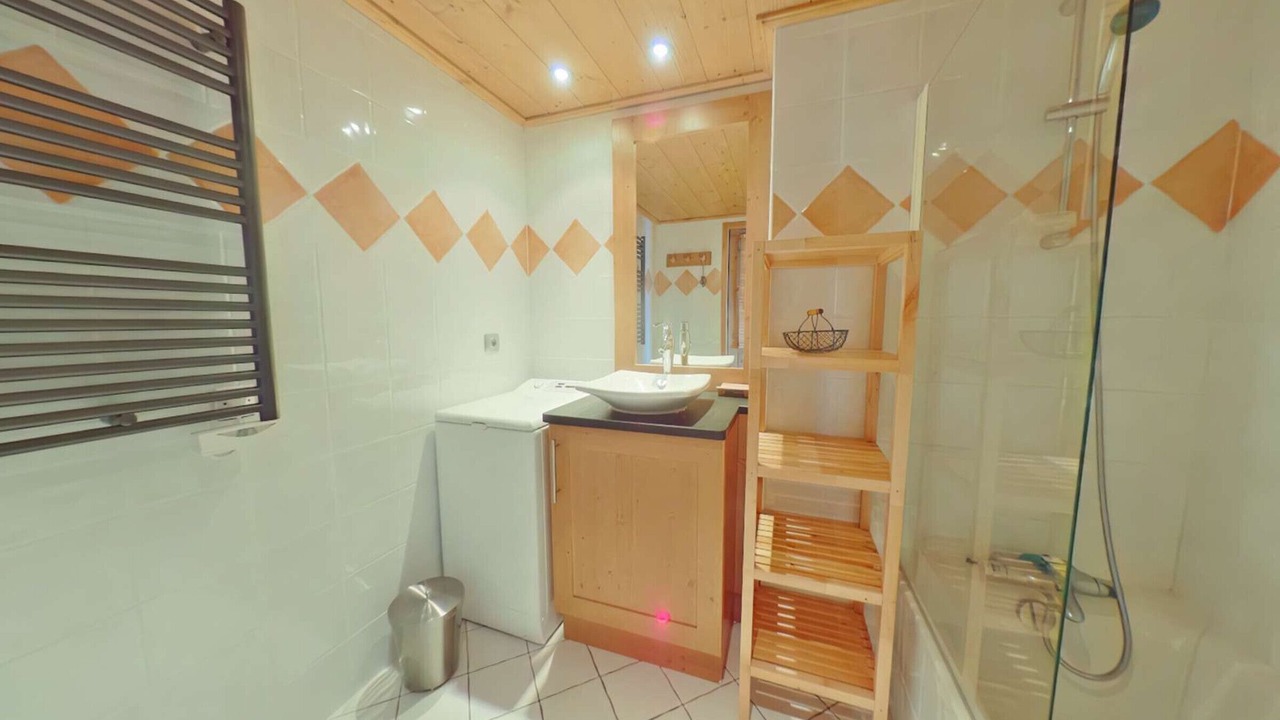 Photo of Bathroom in Bisanne 1500