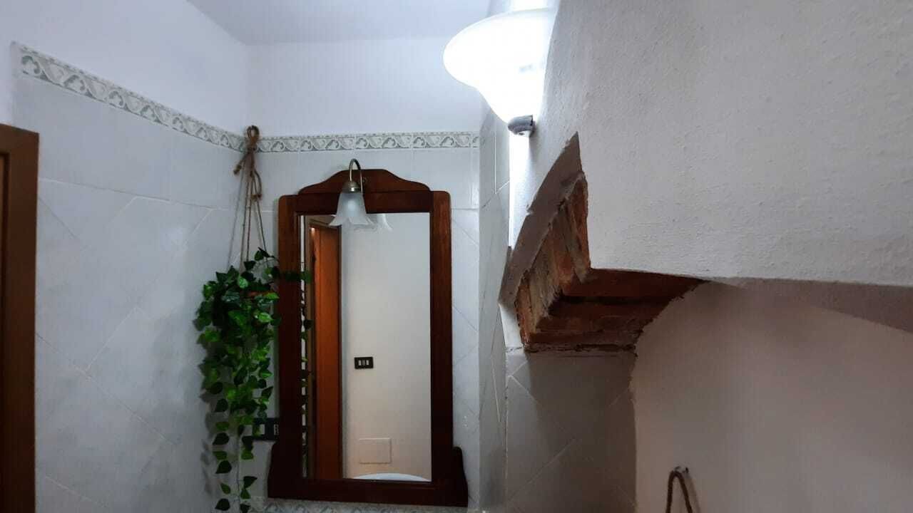 Photo of Bathroom in Lari