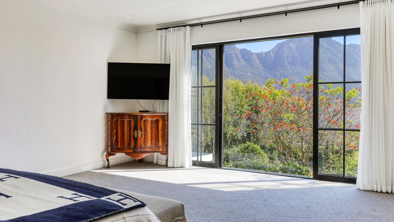 Photo of Bedroom in Claremont