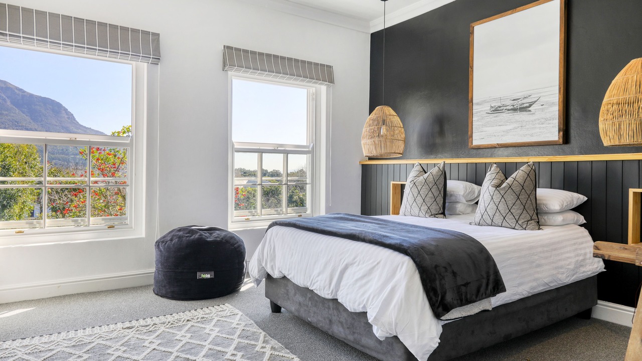 Photo of Bedroom in Claremont