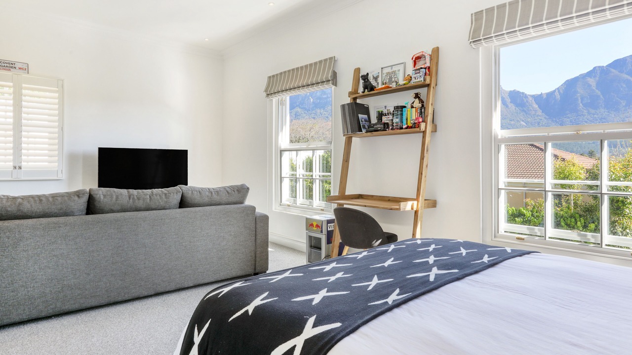 Photo of Bedroom in Claremont