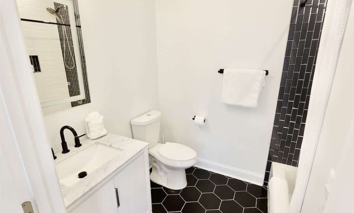 Photo of Bathroom in Petworth