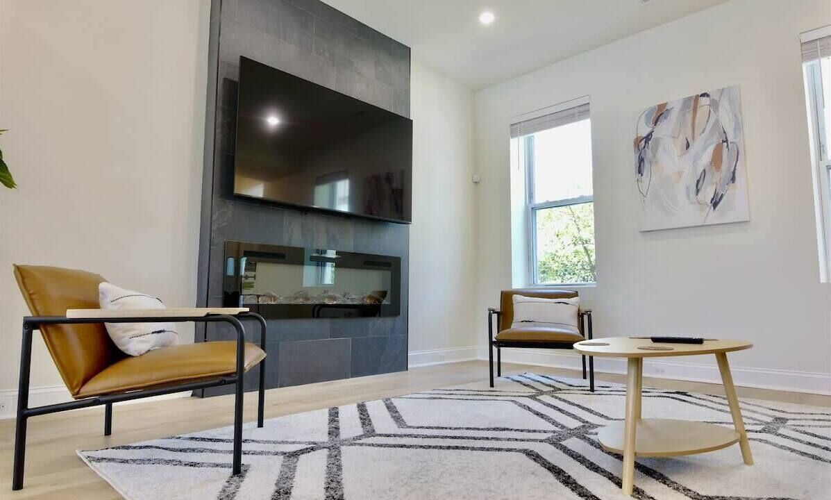 Photo of Livingroom in Petworth