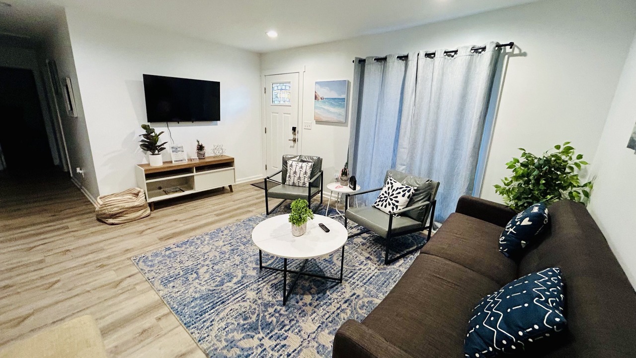 Photo of Livingroom in Paw Creek