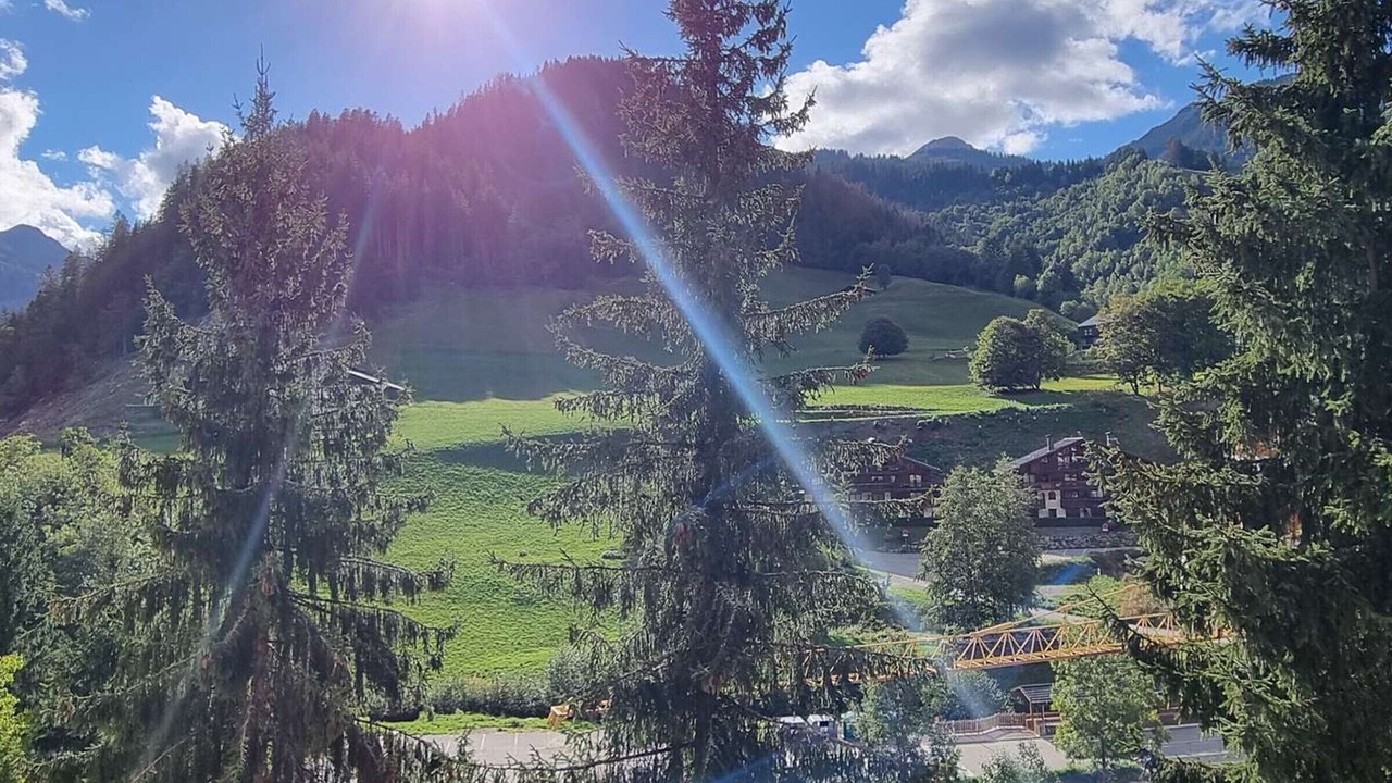 Photo of Others in Areches