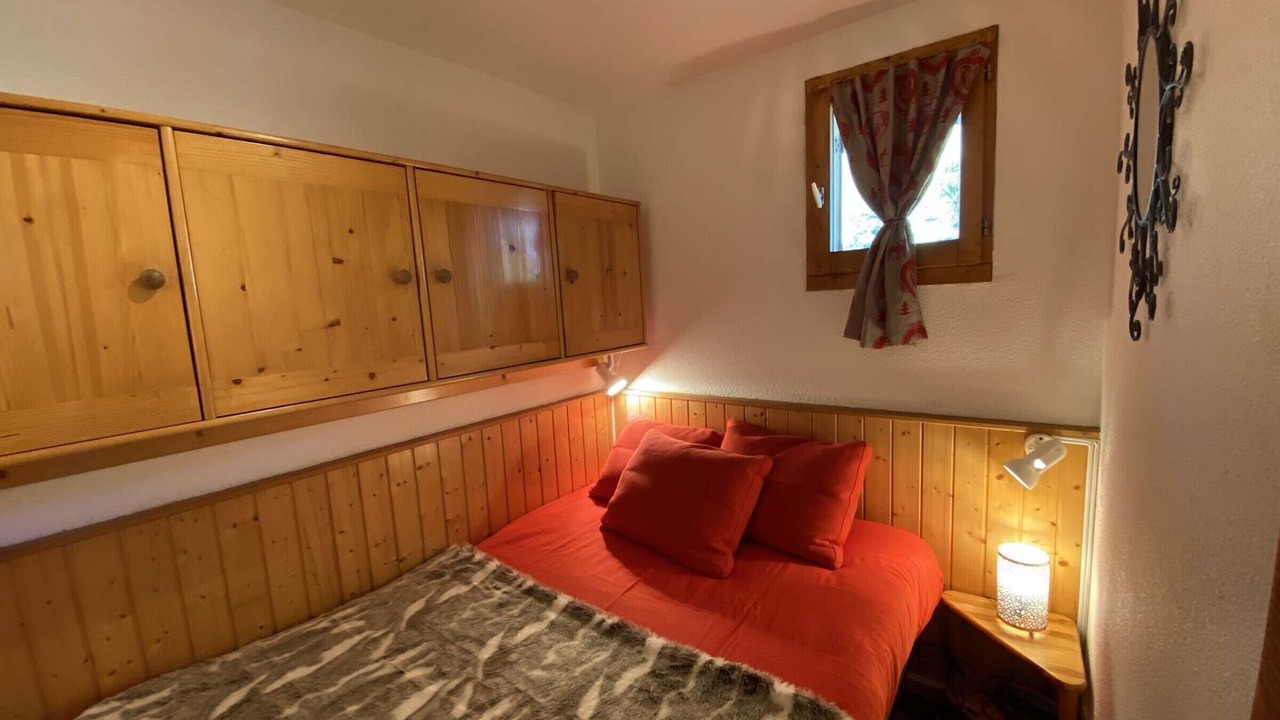Photo of Bedroom in Areches
