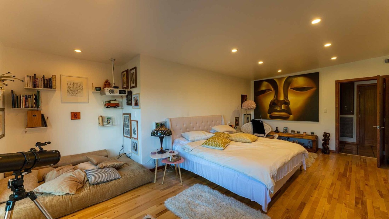 Photo of Bedroom in Topanga