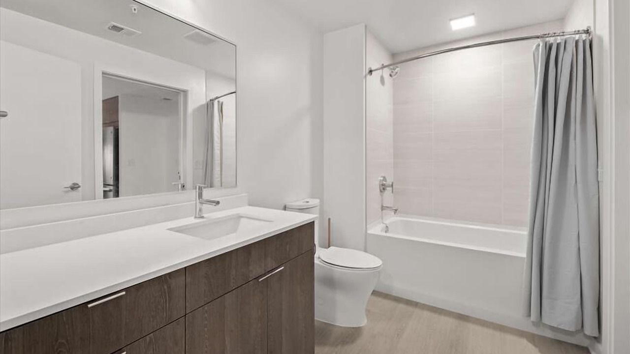 Photo of Bathroom in NoMa