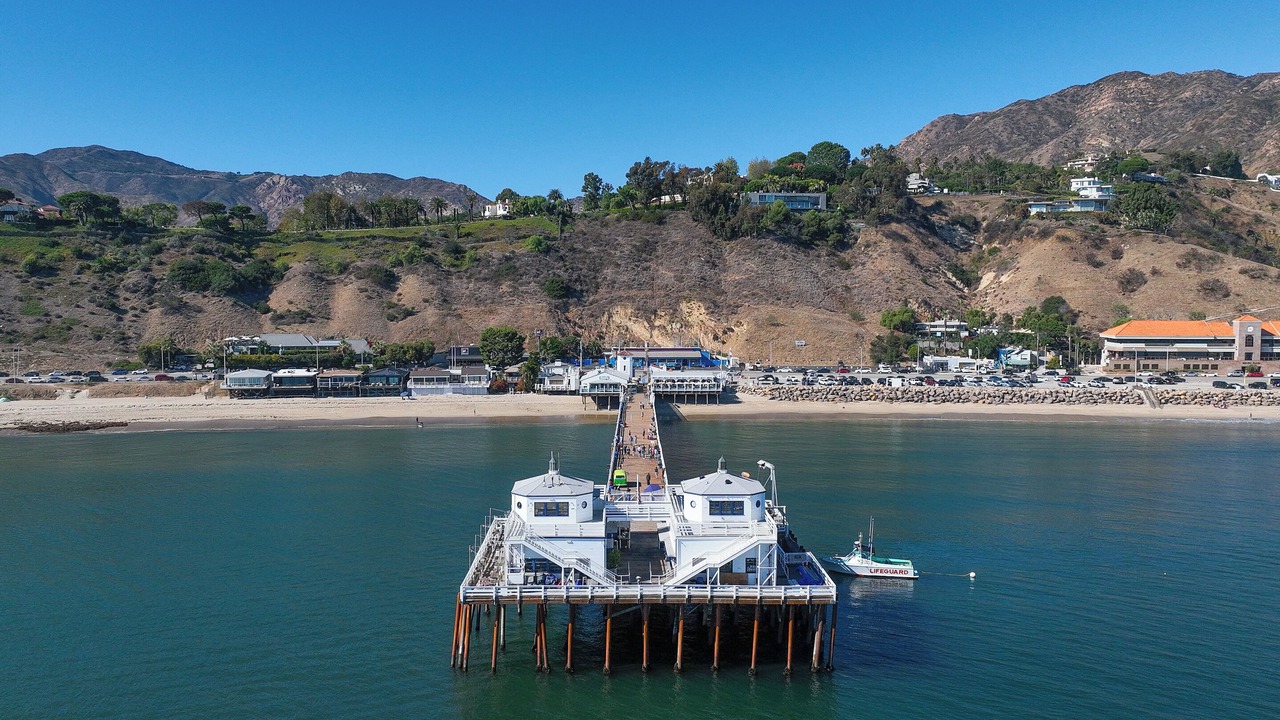 Photo of Others in Eastern Malibu
