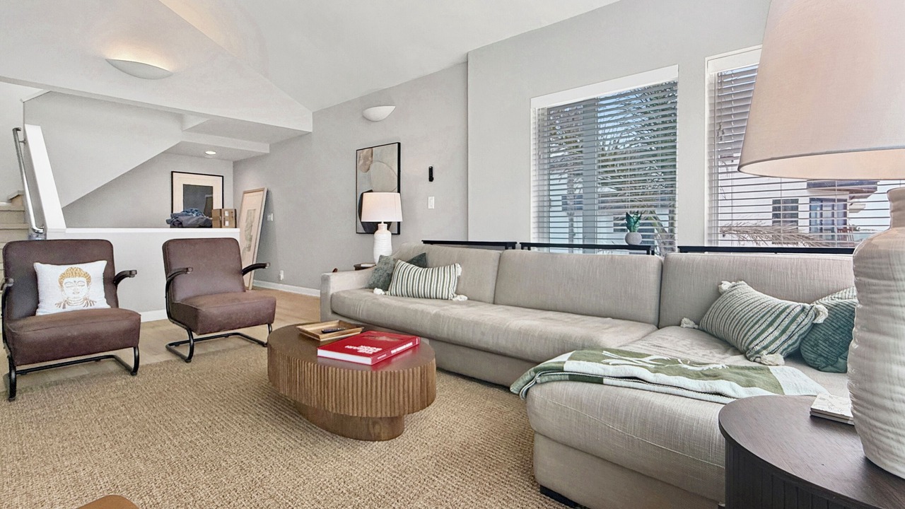 Photo of Livingroom in Hollywood Beach