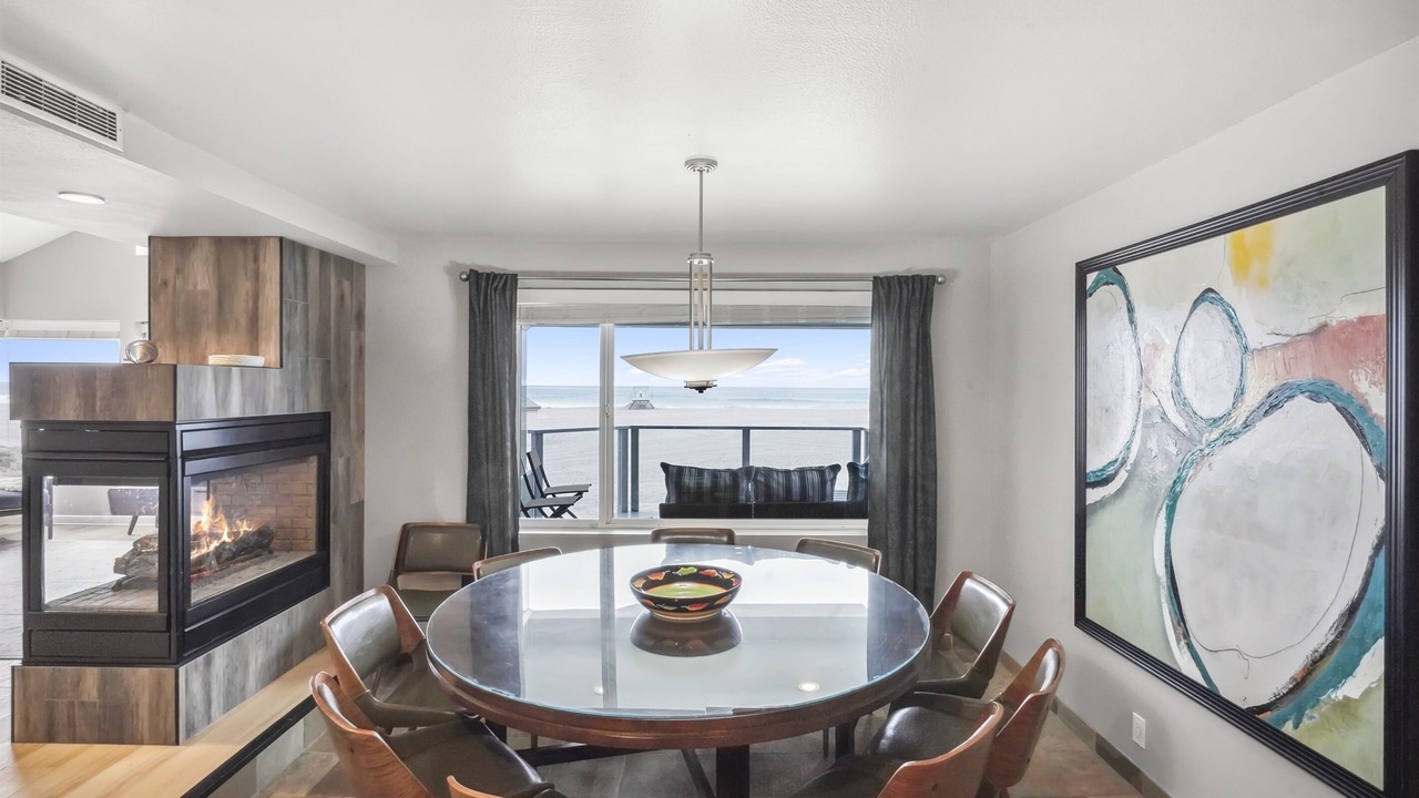 Photo of Bedroom in Hollywood Beach