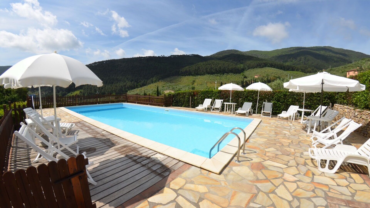 Photo of Outdoor in Buti