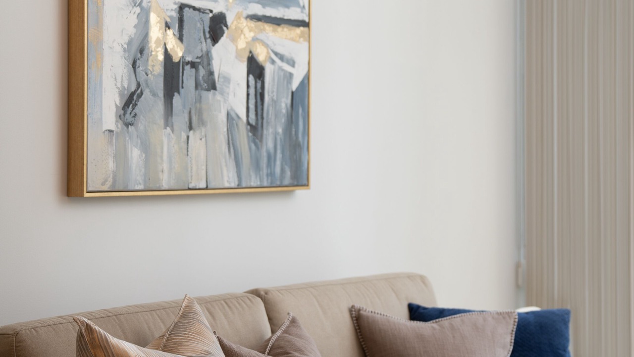 Photo of Livingroom in Coal Harbour