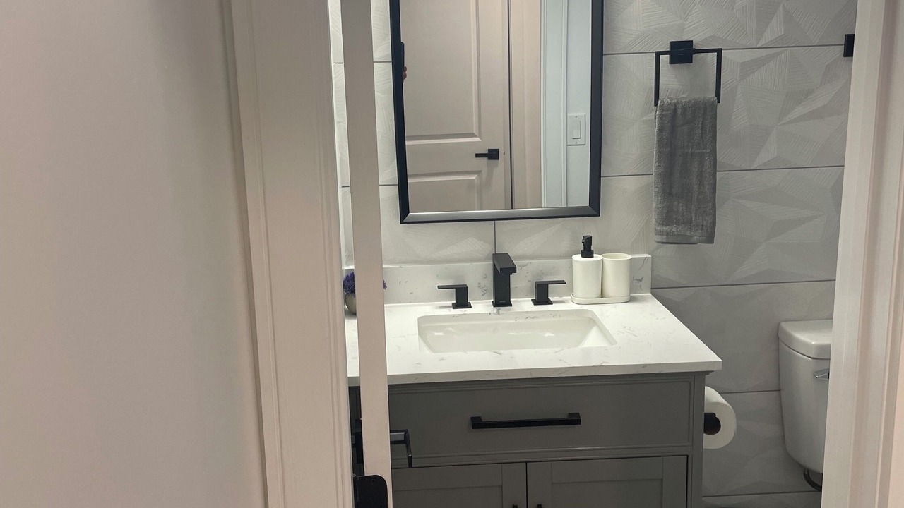 Photo of Bathroom in North Michigan Park