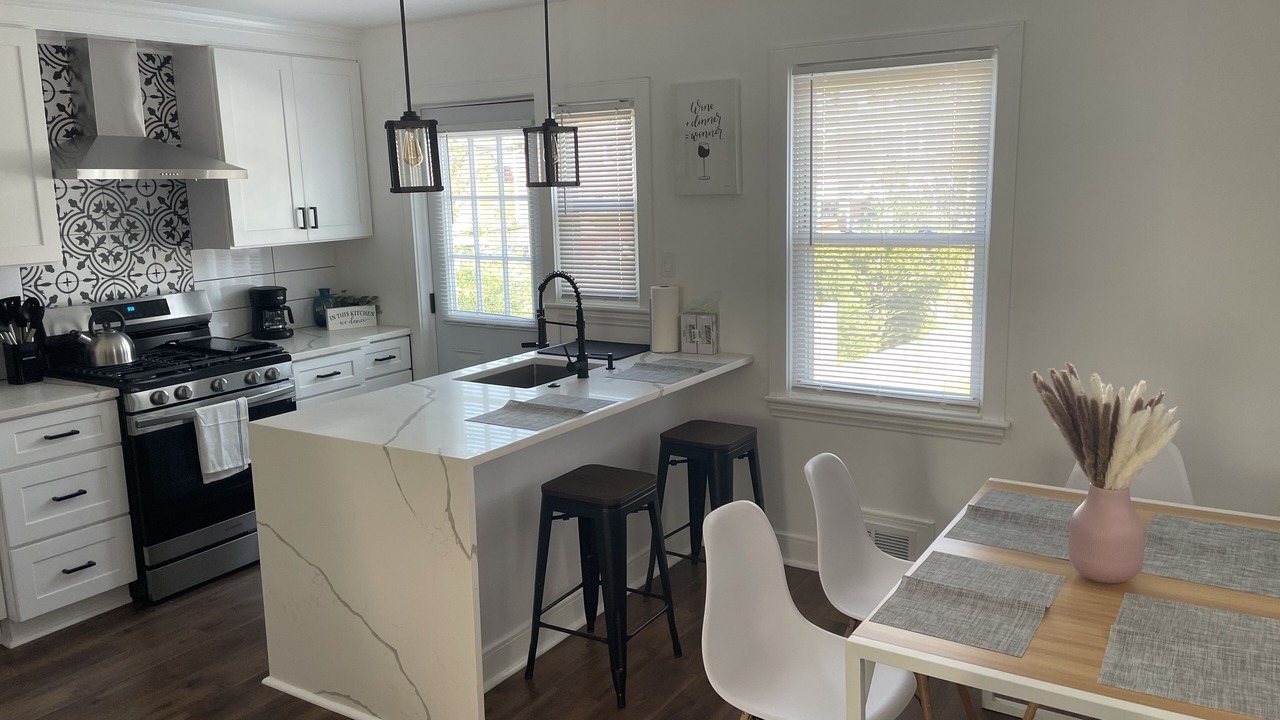Photo of Kitchen in North Michigan Park