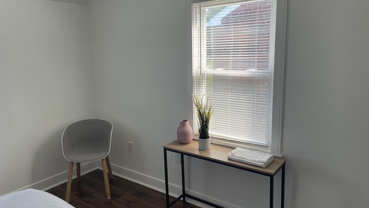 Photo of Bedroom in North Michigan Park
