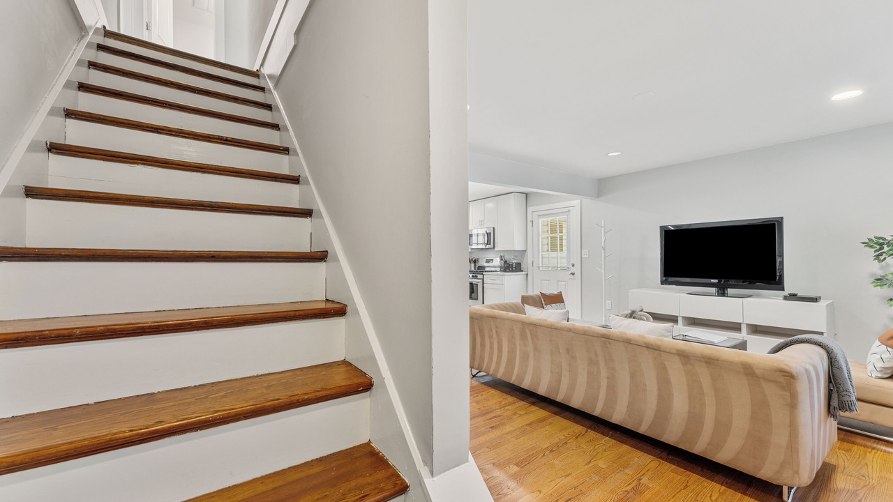 Photo of Livingroom in Rockville