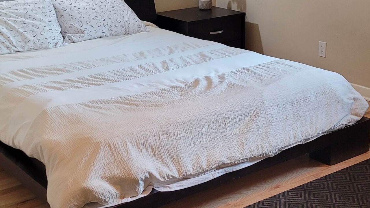 Photo of Bedroom in Haller Lake
