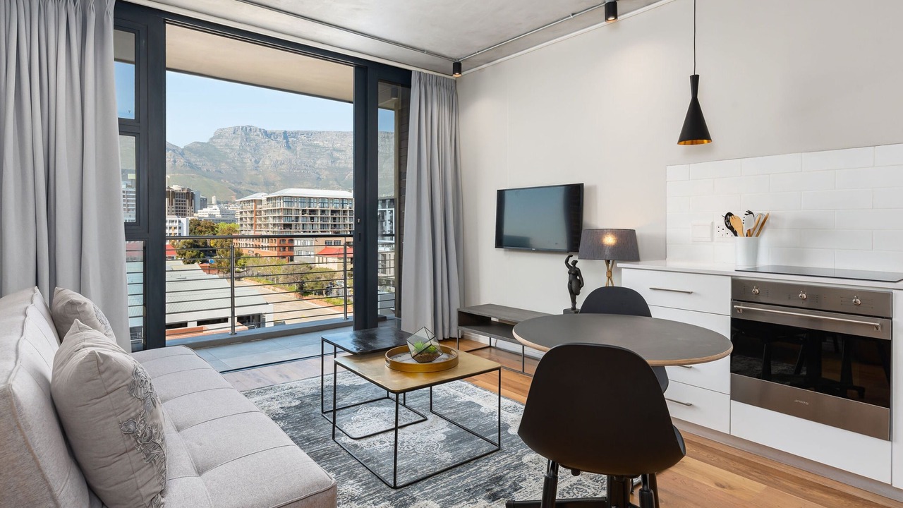 Photo of Livingroom in Cape Town City Centre