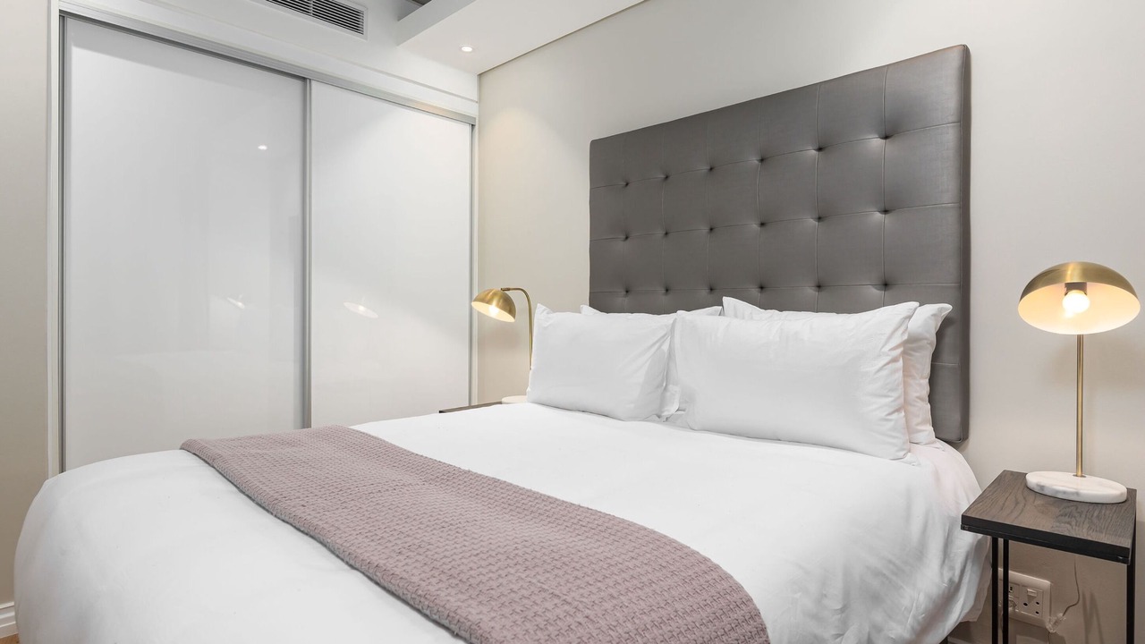 Photo of Bedroom in Cape Town City Centre