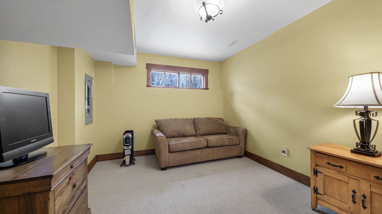 Photo of Livingroom in Fairways