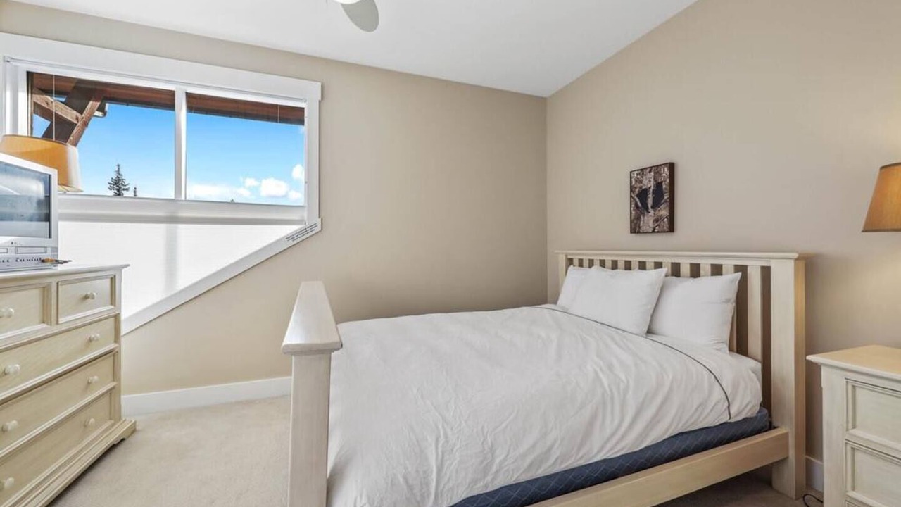 Photo of Bedroom in Sundance Estates