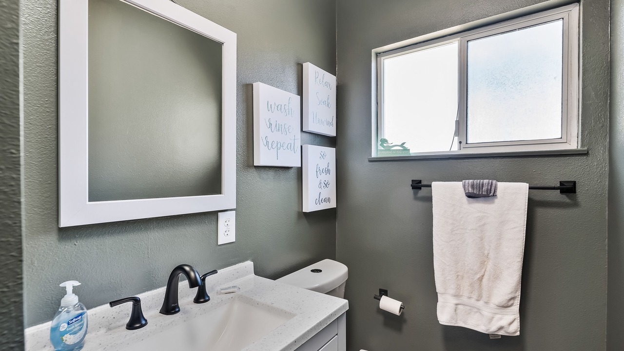 Photo of Bathroom in Port Hueneme