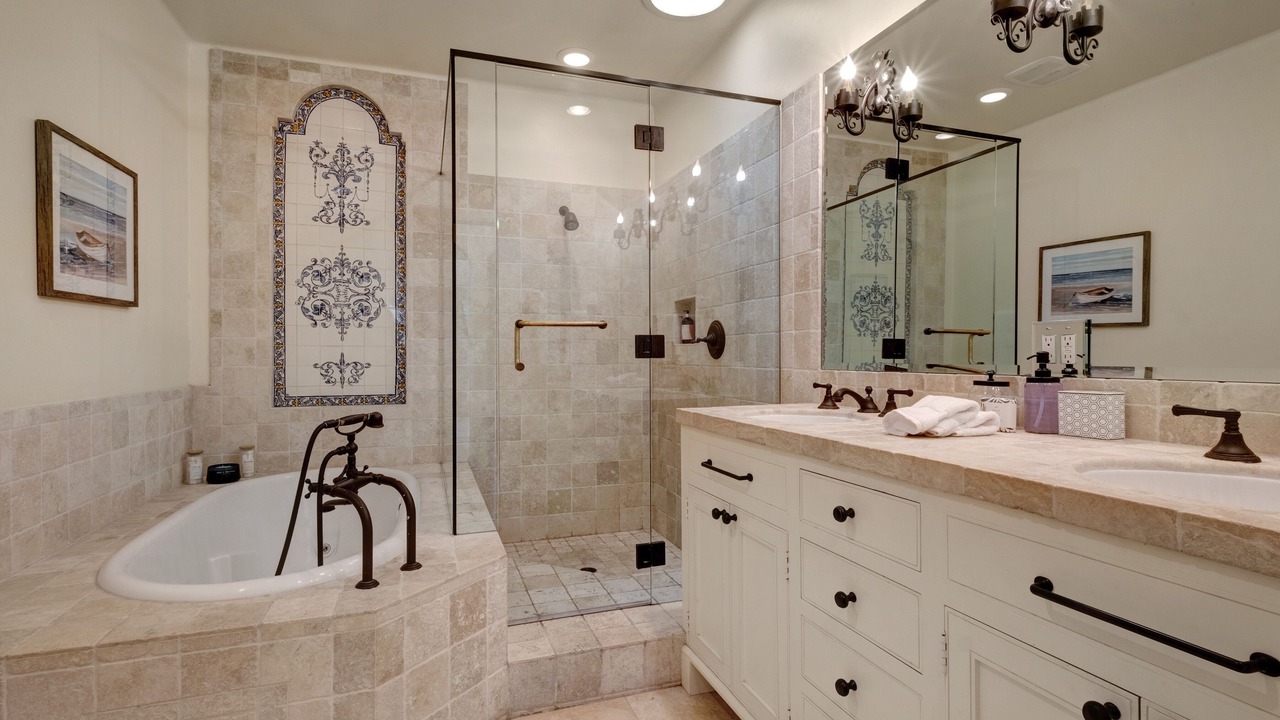 Photo of Bathroom in West Beach