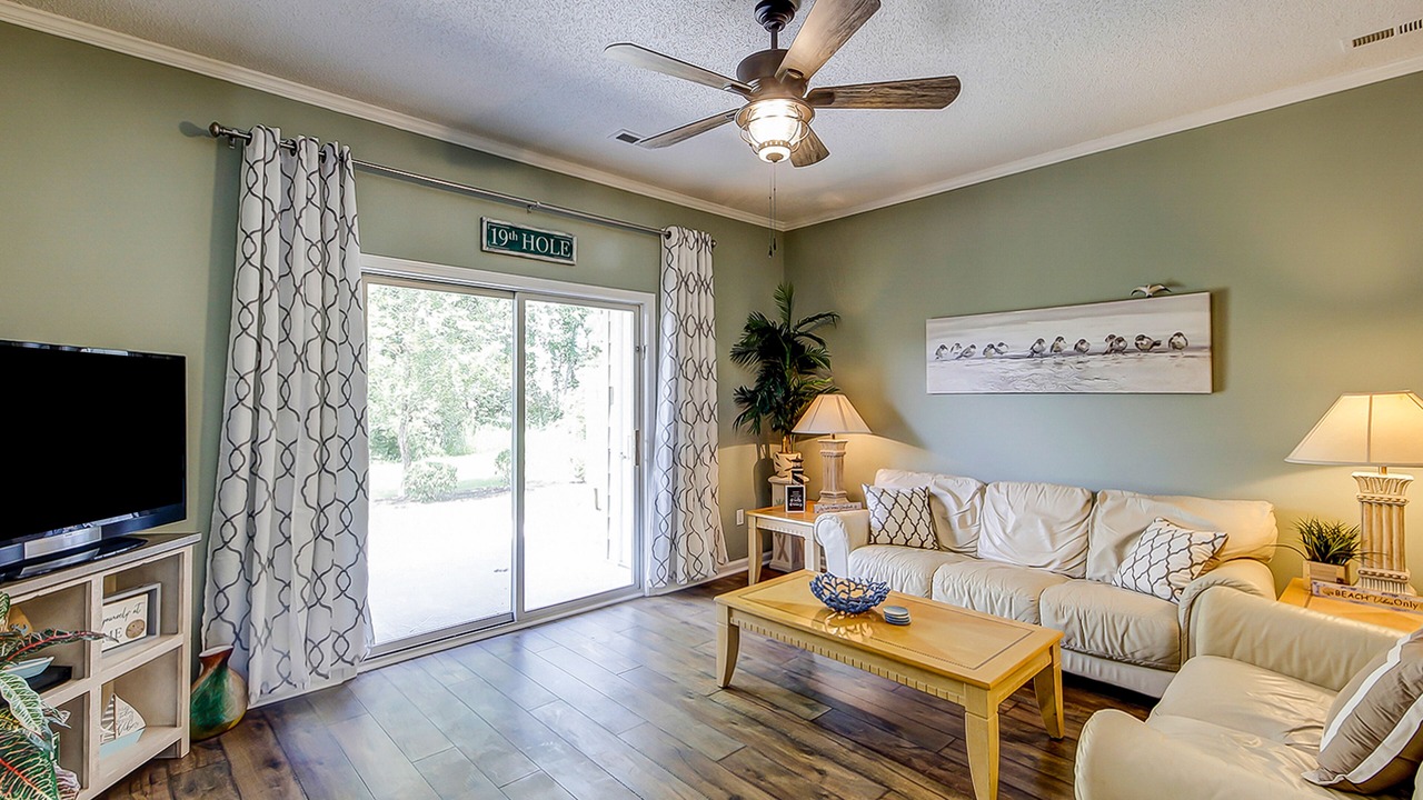 Photo of Livingroom in Little River