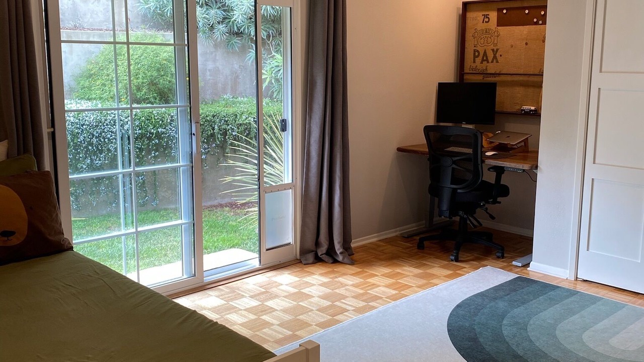 Photo of Bedroom in Alta Mesa