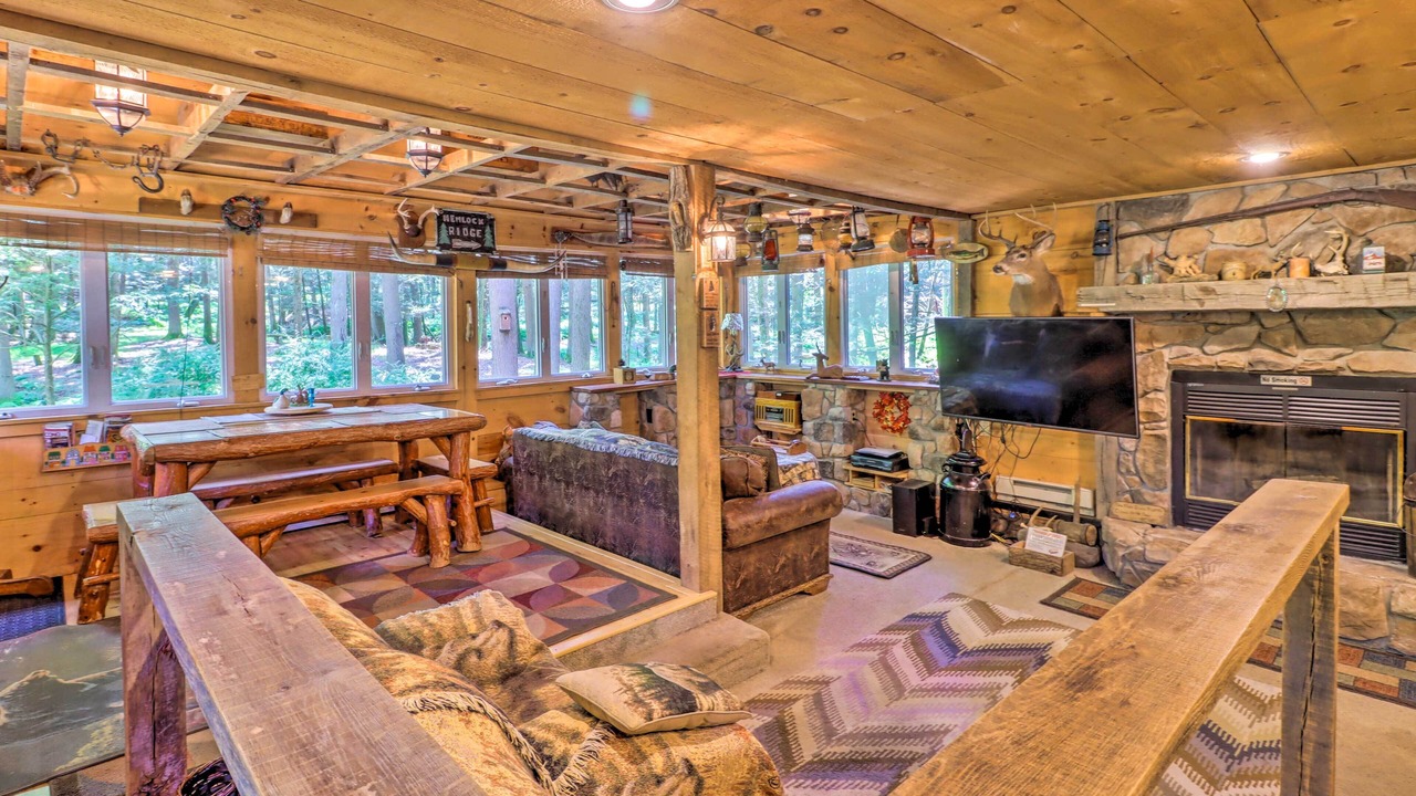 Photo of Livingroom in Kunkletown