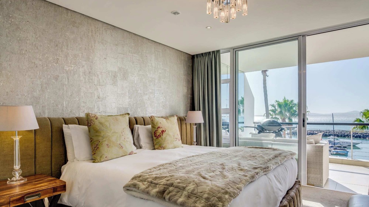 Photo of Bedroom in Mouille Point