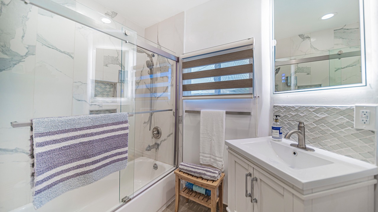 Photo of Bathroom in Ventura