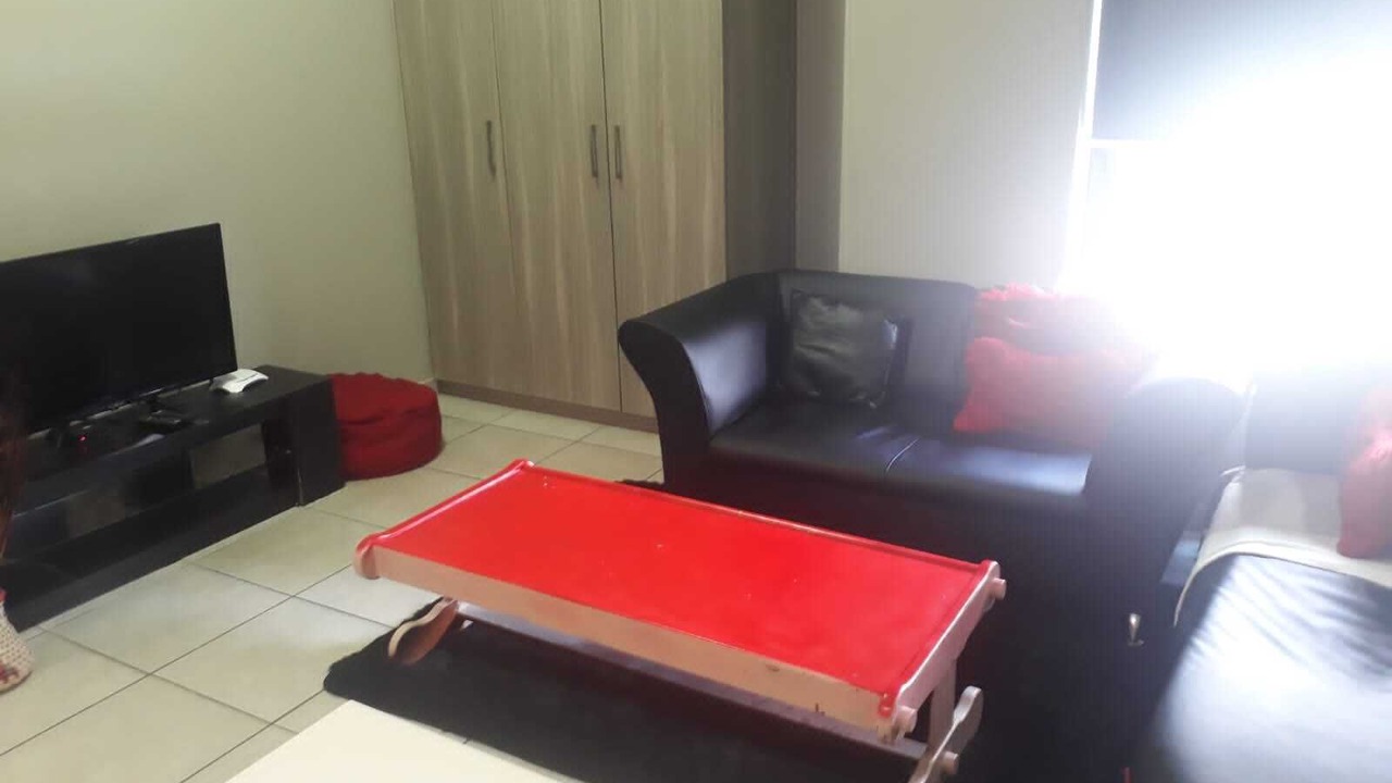 Photo of Livingroom in Greater Johannesburg Metropolitan Area