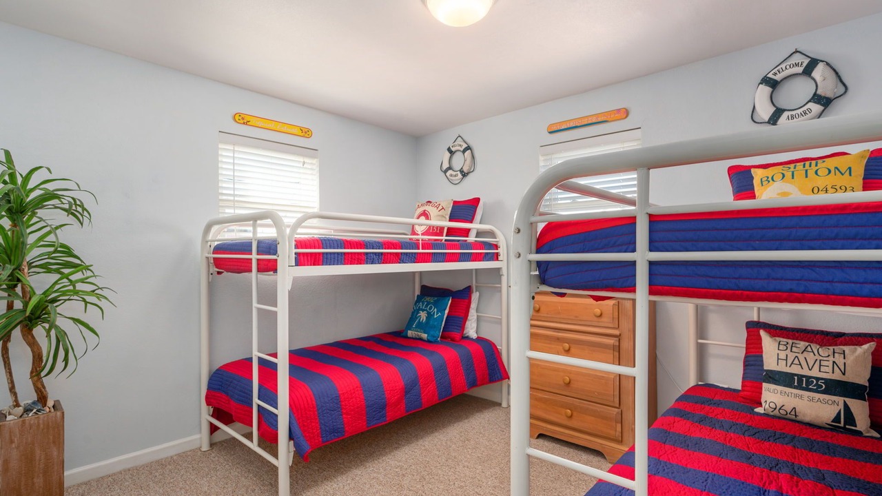 Photo of Bedroom in Rodanthe