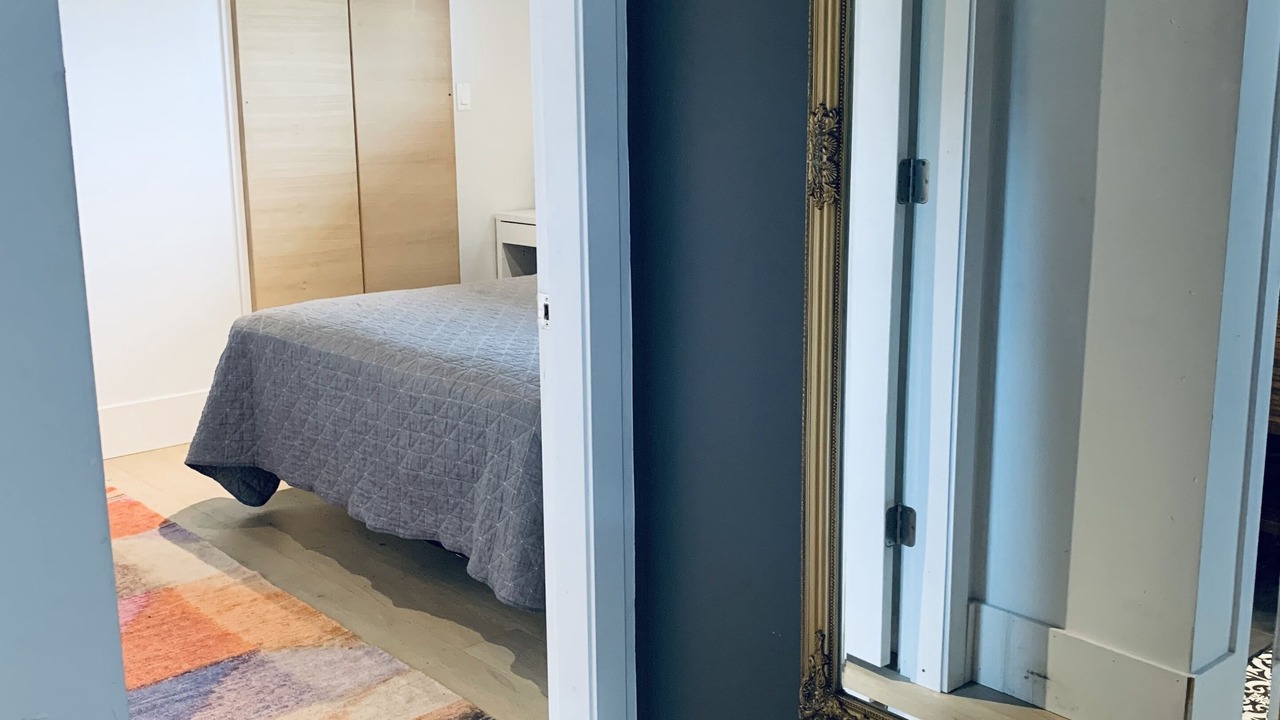 Photo of Bedroom in Deep Cove