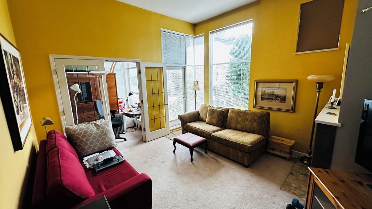 Photo of Livingroom in Kitsilano
